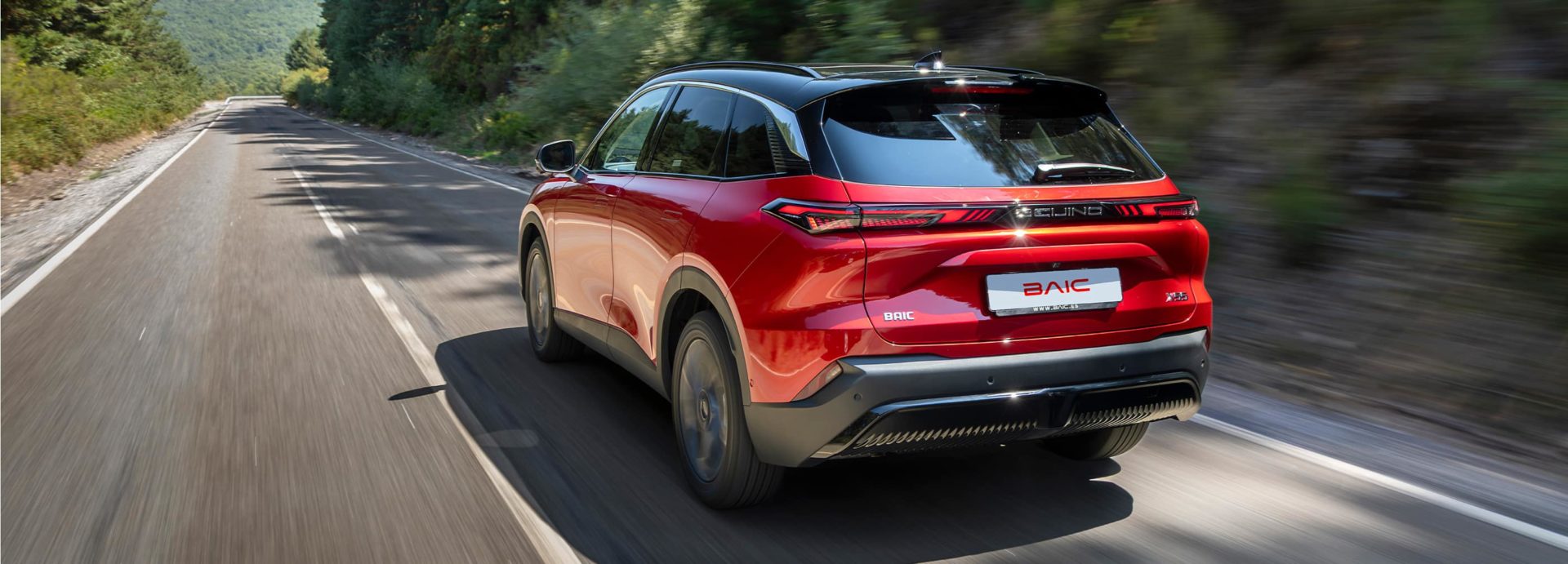 Erleben Sie die perfekte Synthese aus avantgardistischer Ästhetik und intelligenter Technologie. Der X55 II definiert das Segment der kompakten SUVs neu.